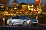 Acura RLX 2013 года